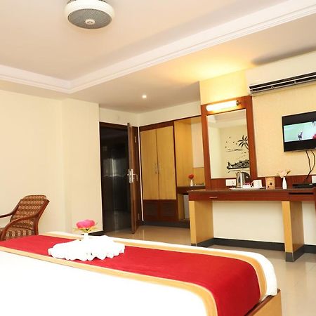 העיר בנגלור Anand Sagar Inn מראה חיצוני תמונה