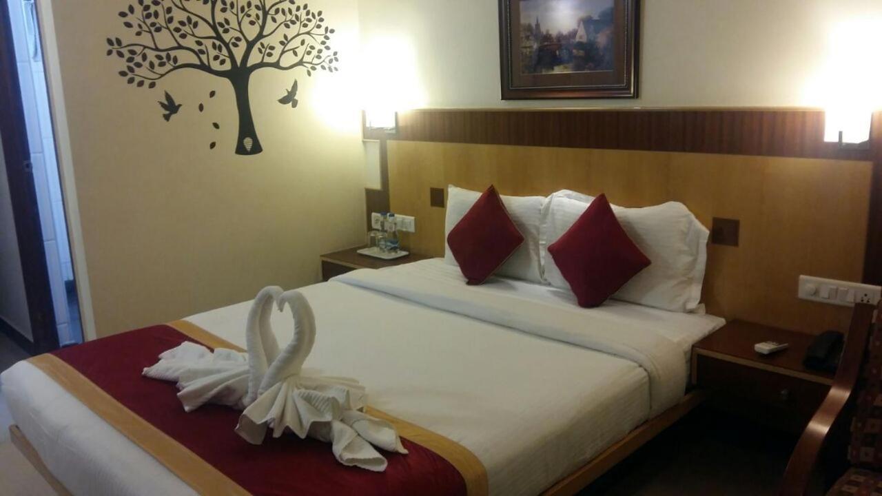 העיר בנגלור Anand Sagar Inn מראה חיצוני תמונה