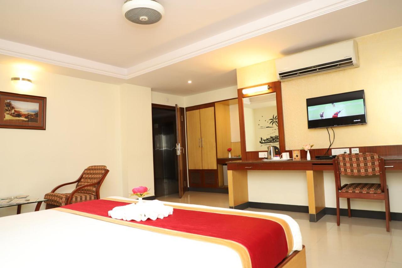 העיר בנגלור Anand Sagar Inn מראה חיצוני תמונה
