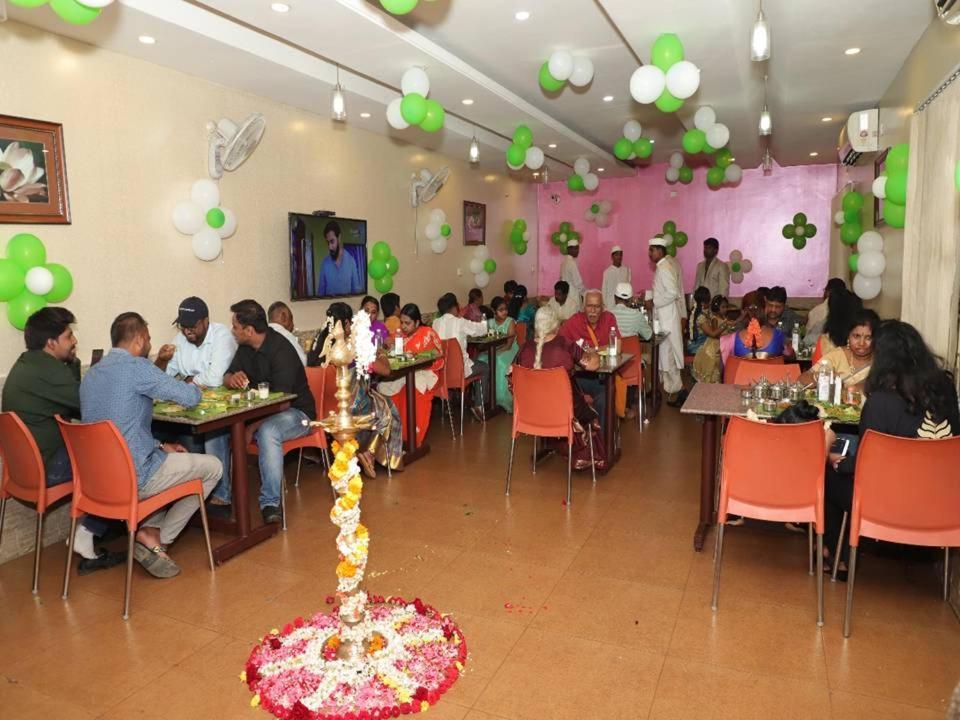העיר בנגלור Anand Sagar Inn מראה חיצוני תמונה